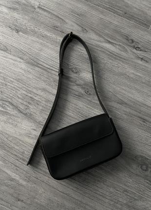 Шкіряна чорна сумка bagllet