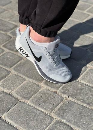 Чоловічі кросівки nike vaporfly run4 фото