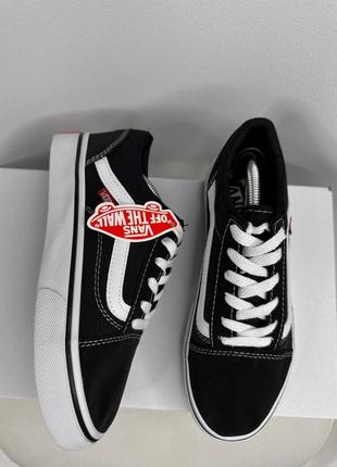 Vans1 фото