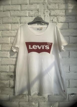 Футболочка від levi’s