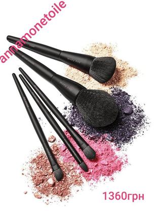 Набор косметических кистей мэри кей