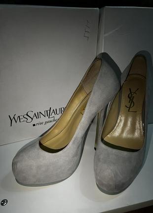 Yves saint laurent