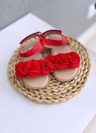 Офігенний босоніжки h&m 13.5 см