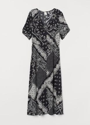 Платье длиной до икры черное узор пейсли h&m размер 38
