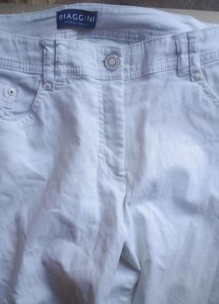 Белые прямые брюки3 фото