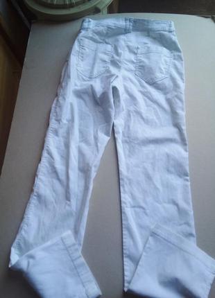 Белые прямые брюки7 фото