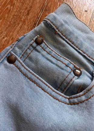 Голубые джинсы7 фото