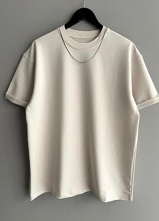 Стильна футболка oversize