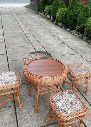 Набор с табуретами №3