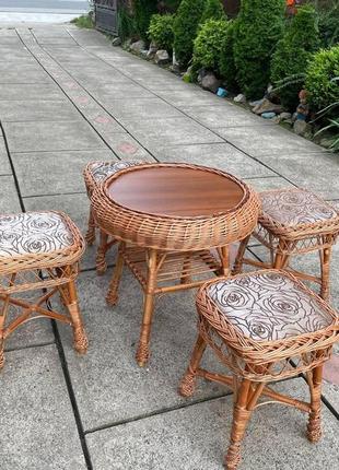 Набор с табуретами №3