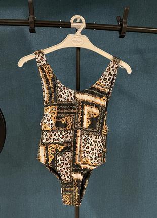 Купальник суцільний