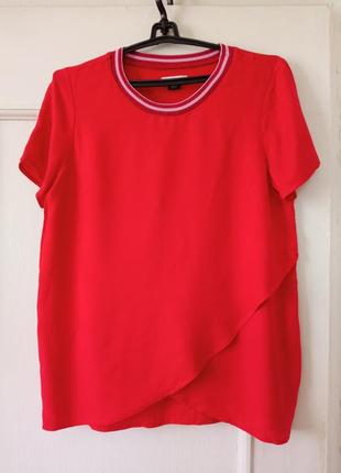 Червона футболка, кофточка