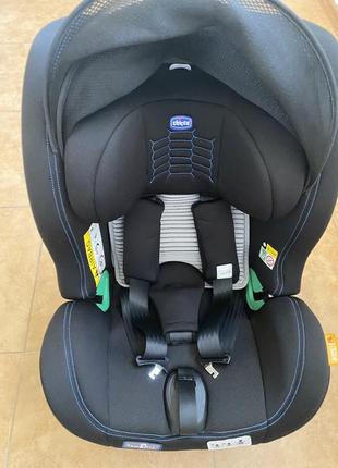 Новое автокресло seat3fit air i-size chicco