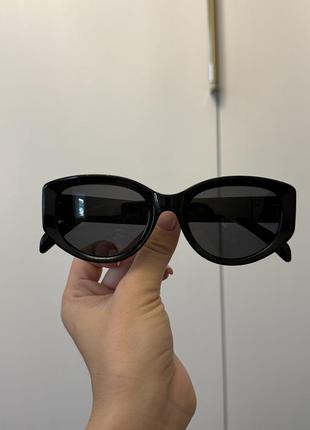 Солнцезащитные черные очки celine3 фото