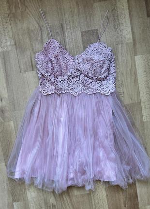 Красивое платье