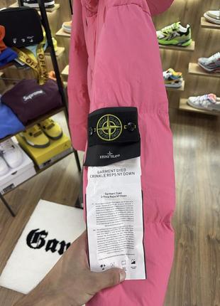 Пуховик stone island garment dyed crinkle pink3 фото