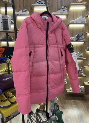 Пуховик stone island garment dyed crinkle pink2 фото