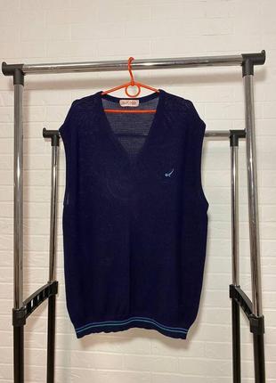 Вынтажна французська жилетка з приемною в'язкою