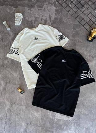 Мужская футболка adidas оверсайз