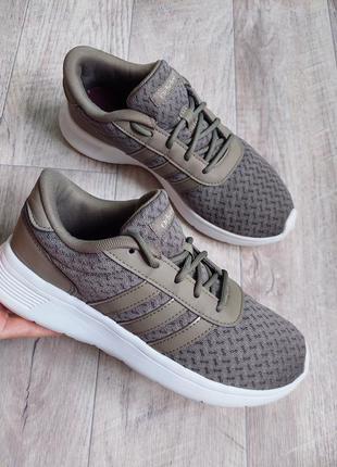 Кросівки adidas, 36.5 р,індонезія