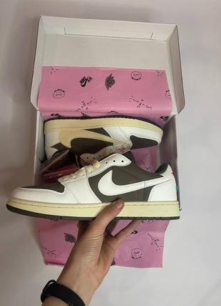 Кроссовки nike air jordan 1 travis scott