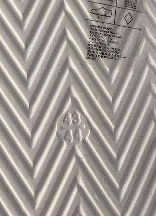 Нові легкі літні шльопанці шльопки h&m disney швеція 🇸🇪