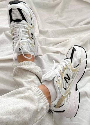 Кросівки жіночі new balance 530 gold