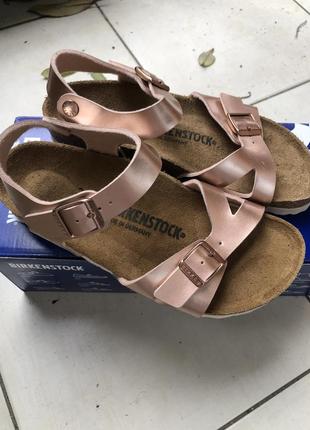 Birkenstock босоножки оригинал.