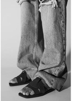 Прорезинені босоніжки сандалі з перехресними ремінцями zara шльопанці шлёпанци тапки zara
