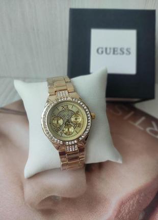 Женские наручные часы guess gold&стразы