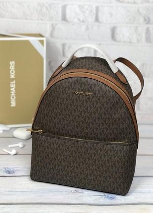 Жіночий рюкзак michael kors оригінал sheila medium logo backpack коричневий в лого