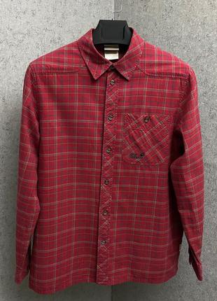 Красная клетчатая рубашка от бренда jack wolfskin2 фото