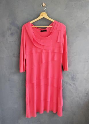 Яскрава рожева сукня peruggi italy1 фото