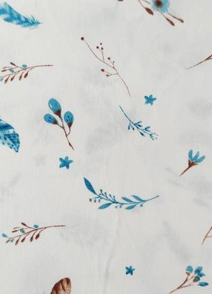 Тканина бавовна "пір'я і гілочки на білому". відріз 40*50 см.