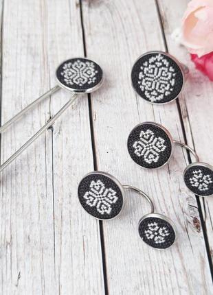 Вышитые серьги, брошь-булавка, кольцо "кружева"