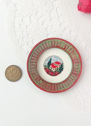 Миниатюра кукольная 1:12 . вышитая картина 5.3*5.3 см