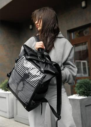 Женский рюкзак hacking  черный принт "girl"7 фото