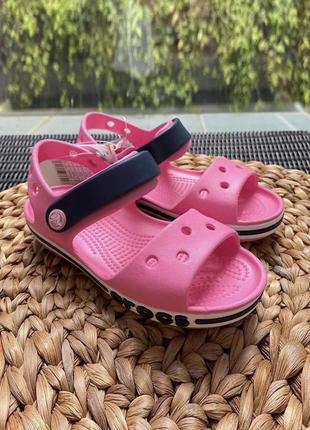 Крокс сандалі баябенд дитячі рожеві crocs bayaband sandal kids pink lemonade1 фото