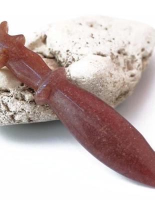 Нож магический клубничный кварц натуральный камень , каменный нож
