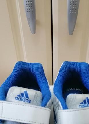 Кросiвки дитячi adidas на стопу 21-21,5 см6 фото