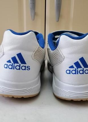 Кросiвки дитячi adidas на стопу 21-21,5 см7 фото