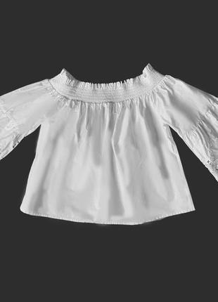 Eur 40 біла натуральна коротка блуза резинка гумка зверху оголені плечі широкий рукав мереживо волан3 фото