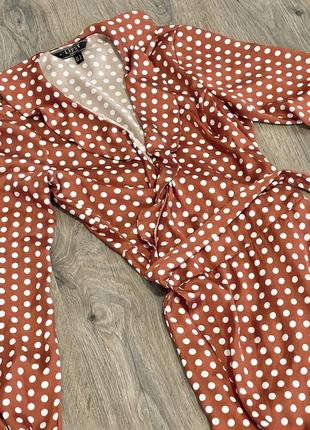 Сукня міді коричнева рижа бежева атласна шовкова в горох горошок5 фото