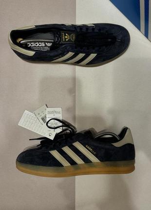 Нові кросівки adidas indoor gazelle оригінал 43 розмір