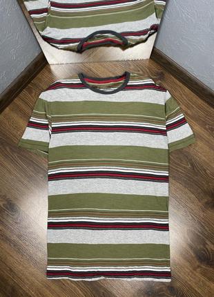 Футболка levis