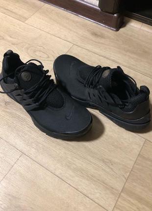Кросівки nike