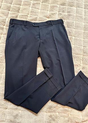 Брюки класичні