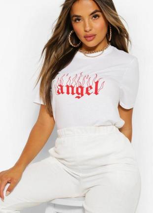 Boohoo.товар привезений із англії.футболка оверсайз із написом angel.