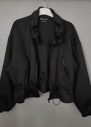 Стильна куртка бомбер zara. дуже класна!