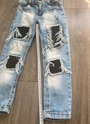 Туреччина 116см зріст блакитні з рваностями стретч завужені джинси пояс на затяжні5 фото